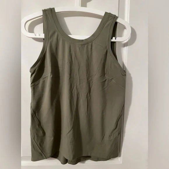 Tank Top - Picture 3 of 4